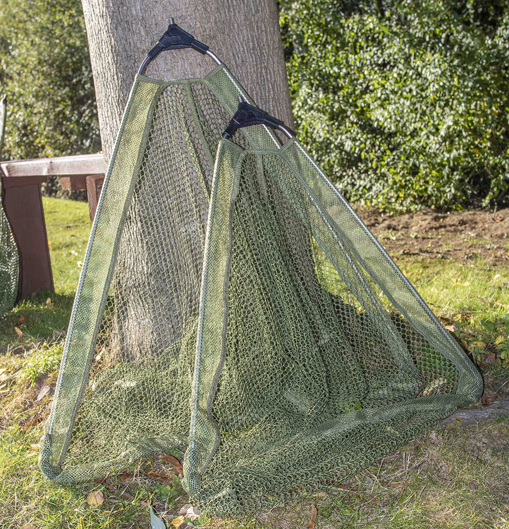 Korum folding triangle net