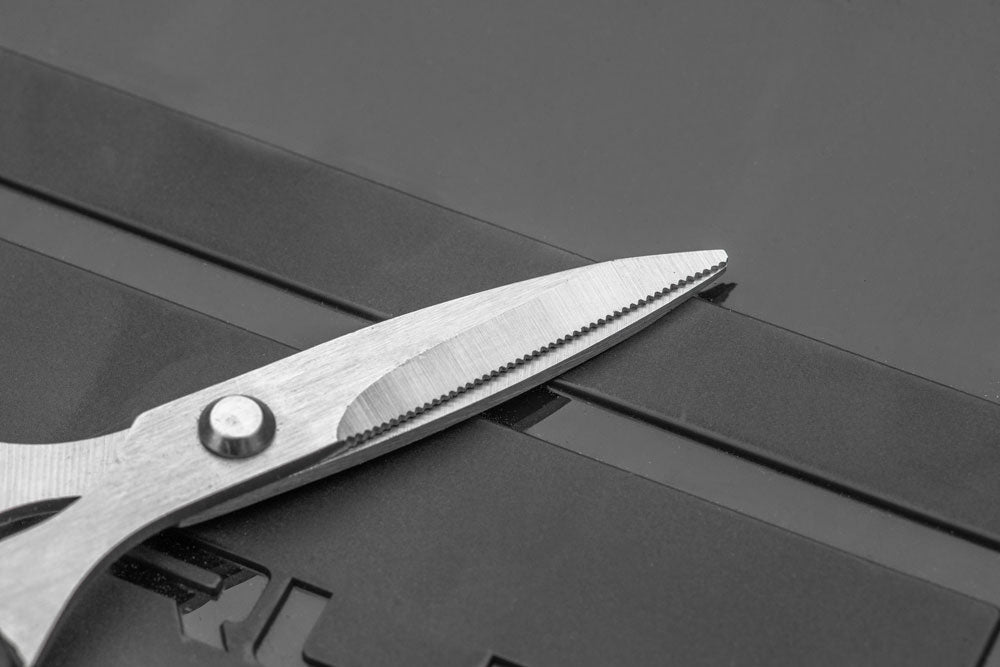 Korum scissors