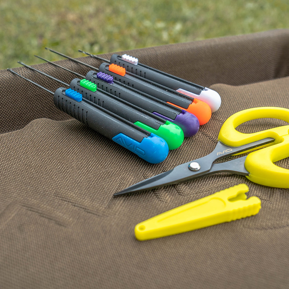 Avid titanium retracta splicing needle