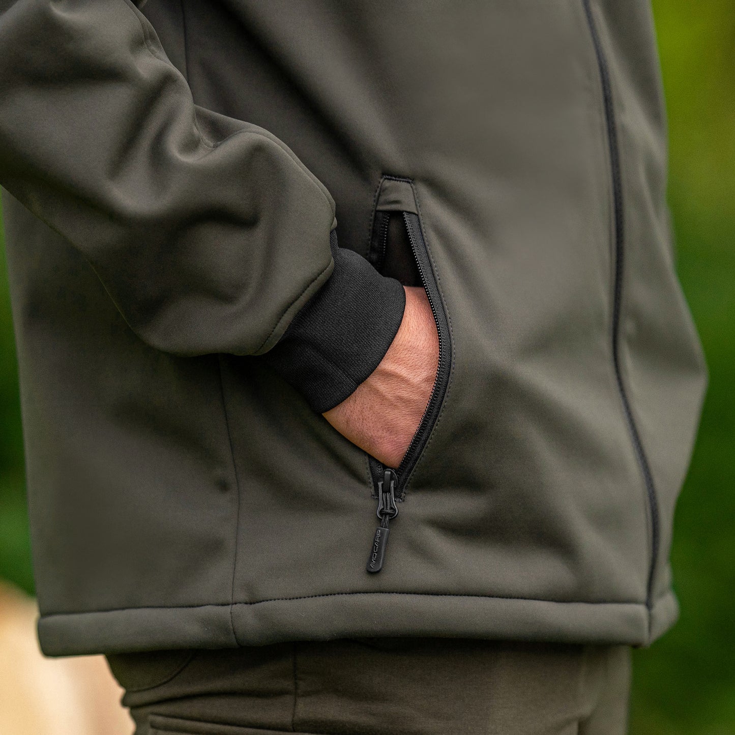 Avid thermite soft shell hoodie