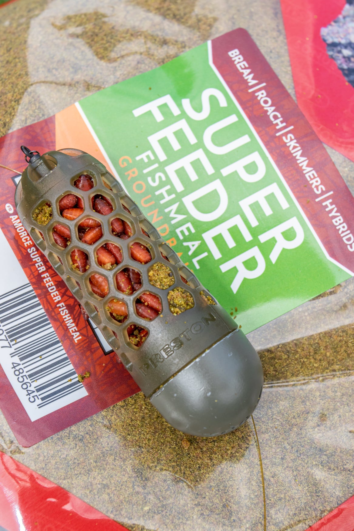 Super feeder fishmeal ground bait