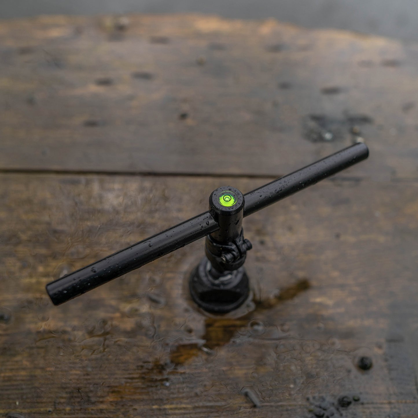 Avid lok down t bar leveller