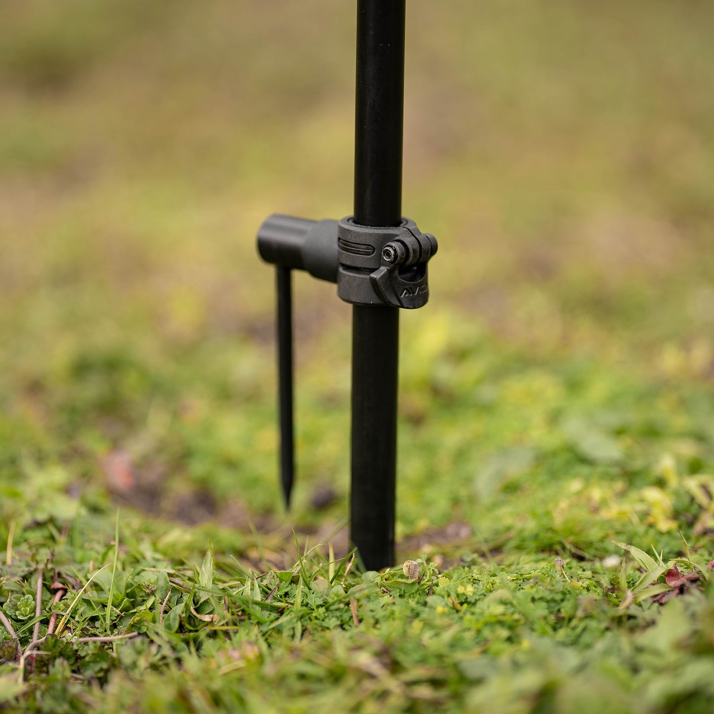 Avid lok down stabiliser