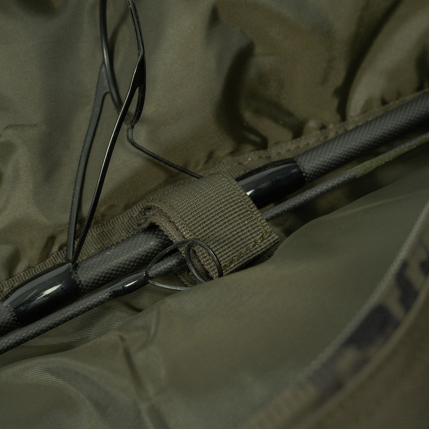 Avid rvs 3 rod sleeve