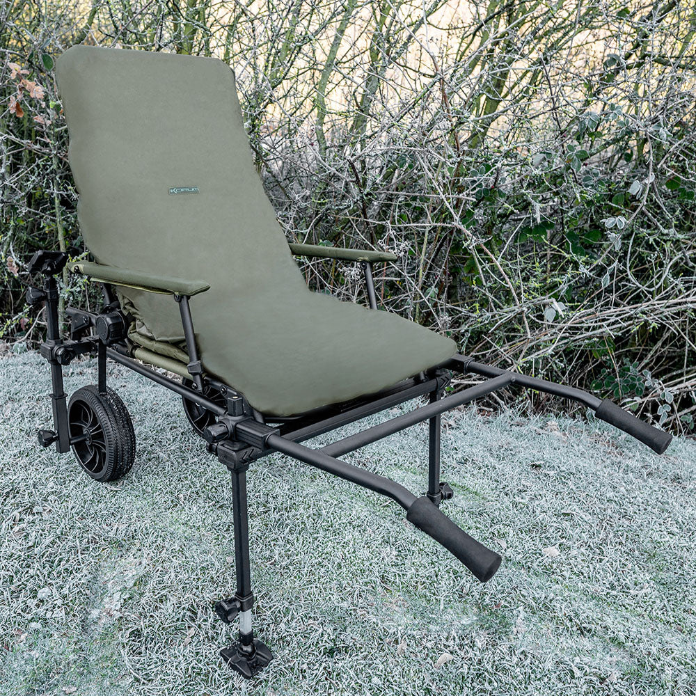 Korum universal waterproof chair cover