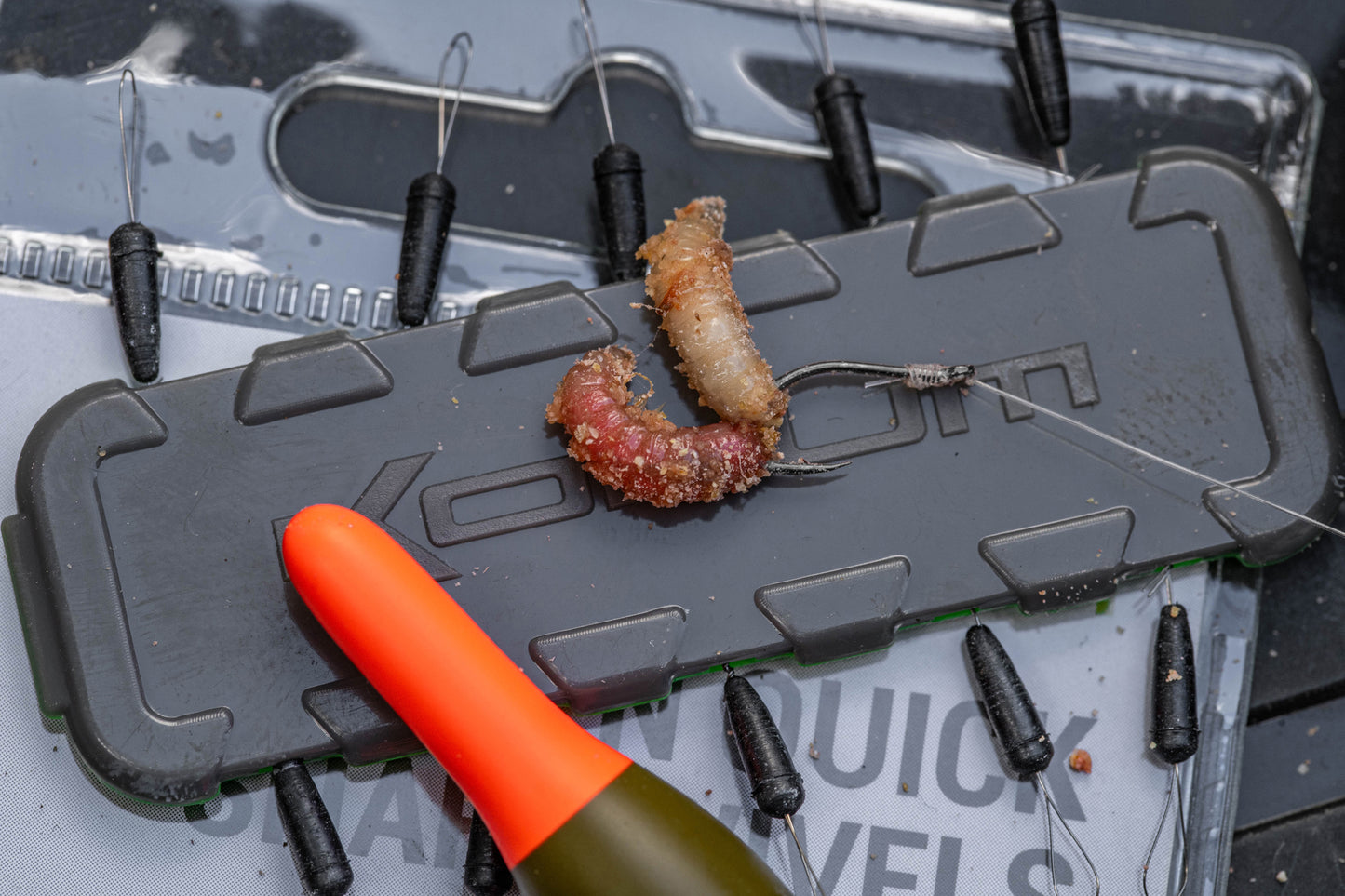 Korum xpert maggot hooks to nylon