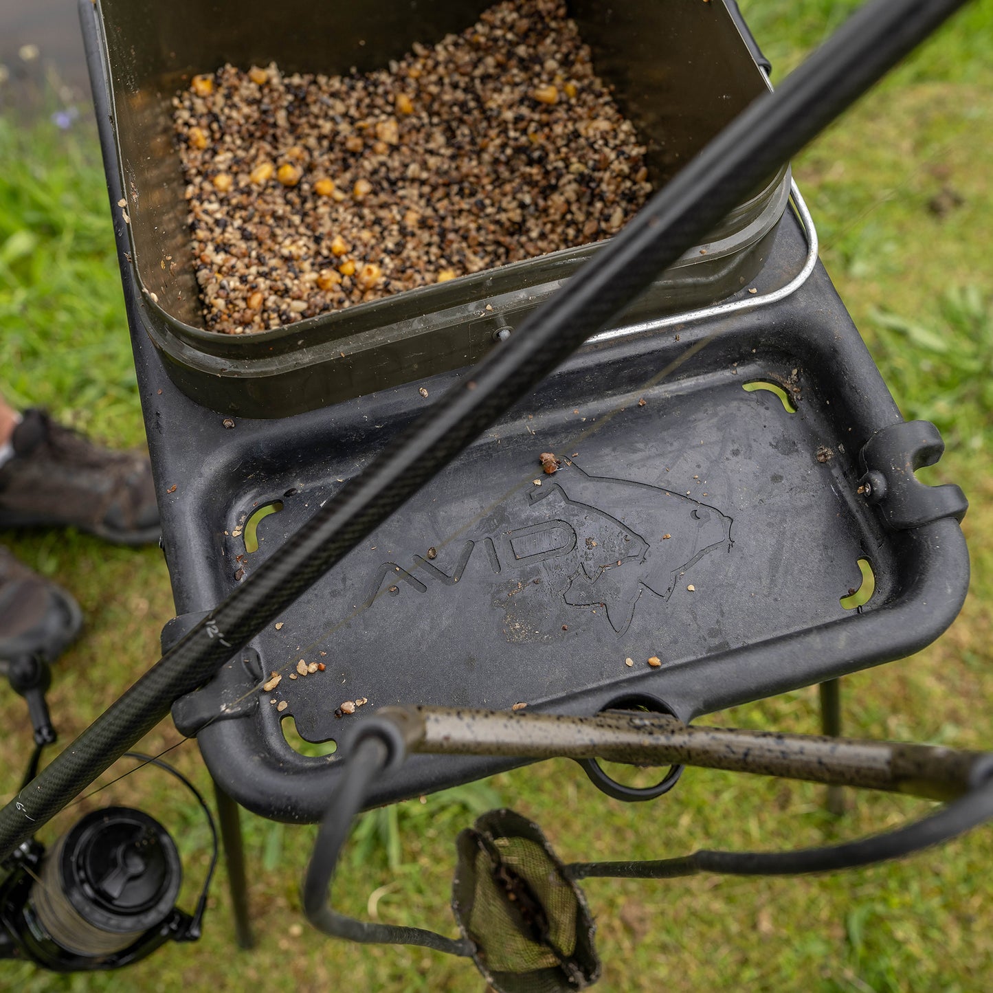 Avid bait station & kit
