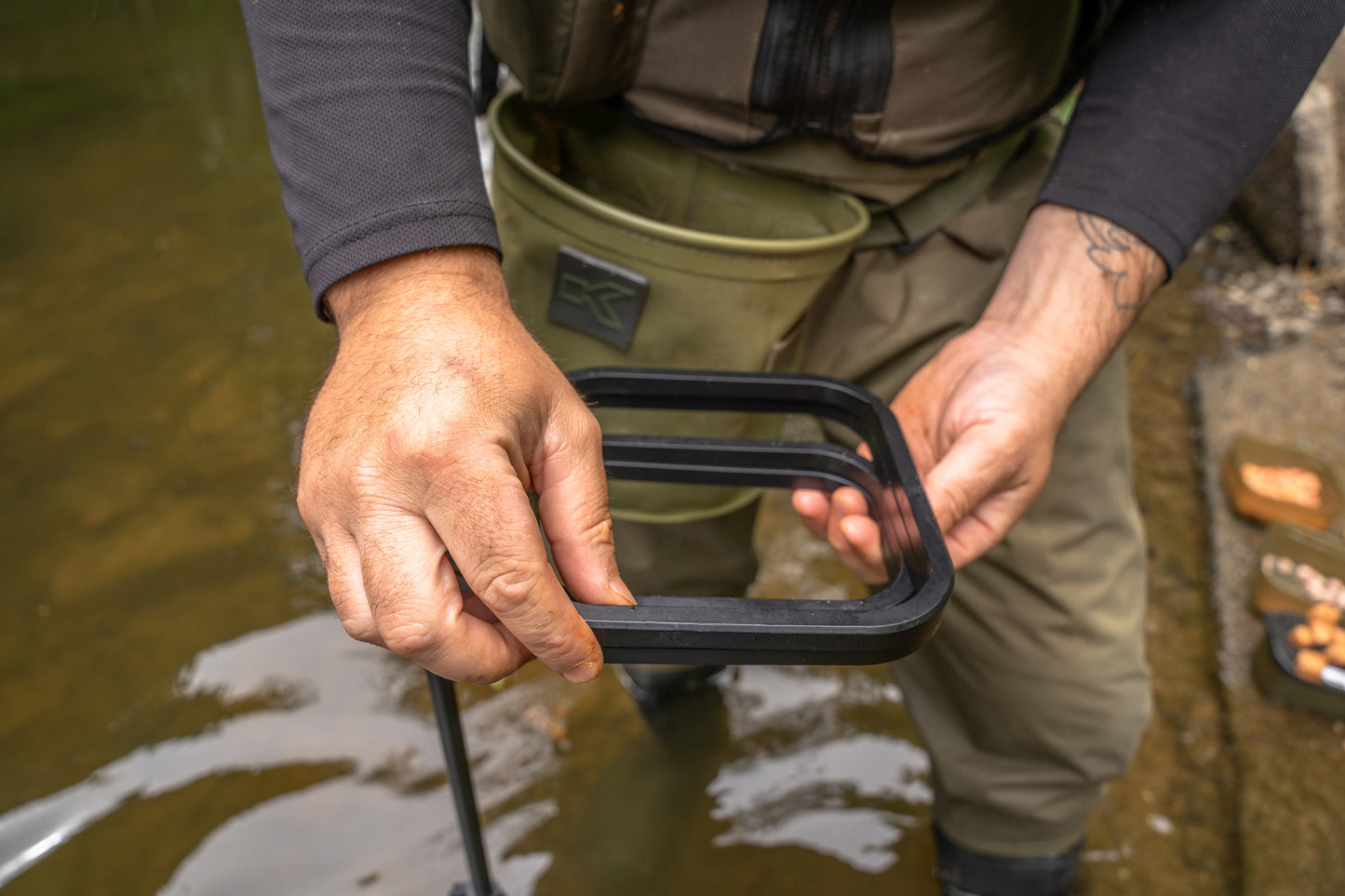 Korum compact bait waiter set