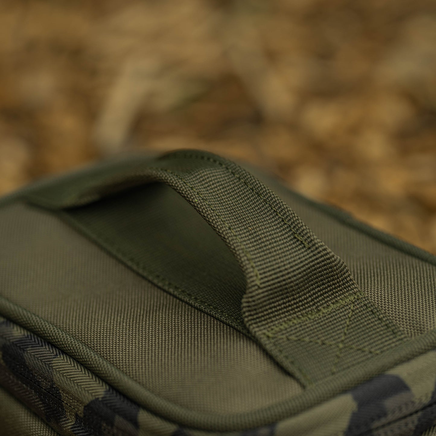 Avid rvs accessory pouch