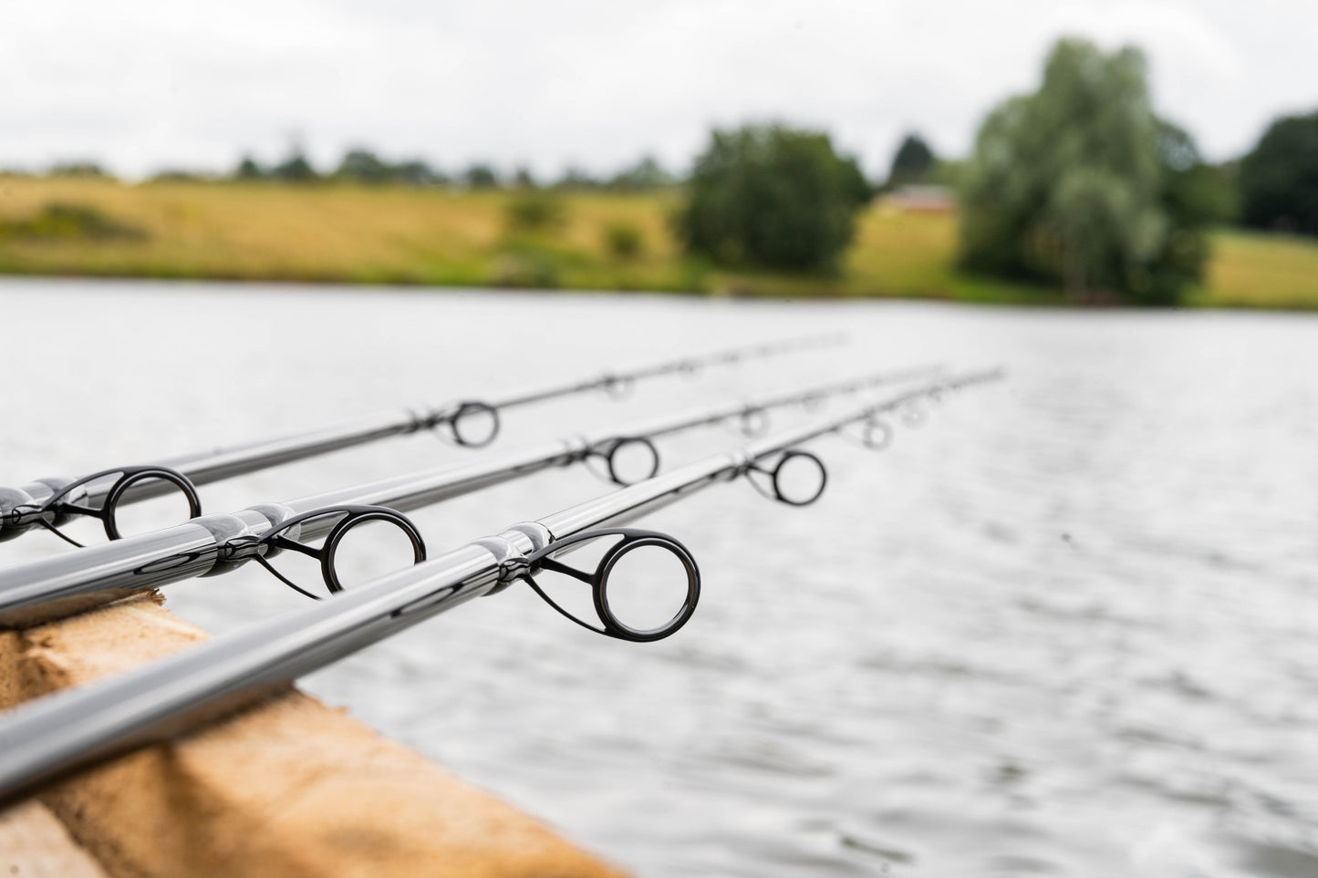 Preston monster xtreme distance feeder