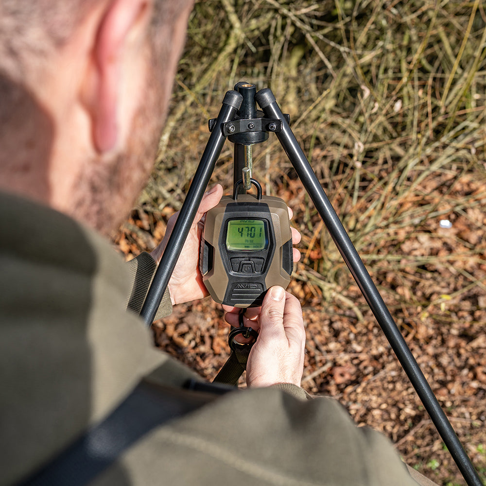 Avid lok down weigh tri-pod