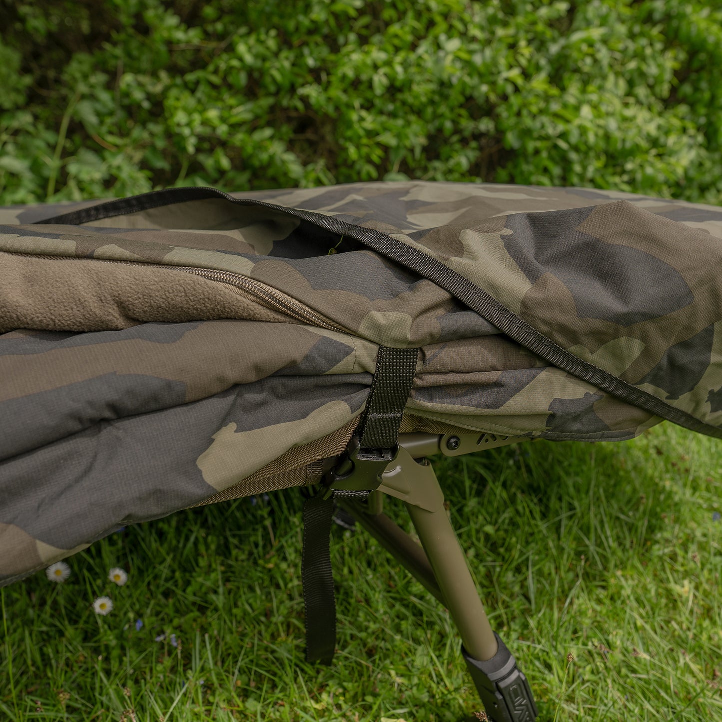 Avid ripstop camo bedchair cover