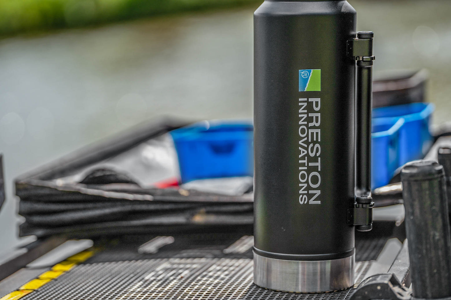 Preston 1.4l stainless steel flask