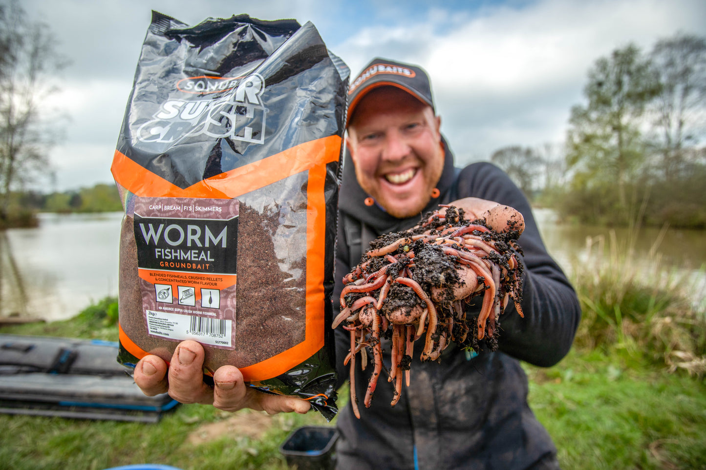 Worm fishmeal