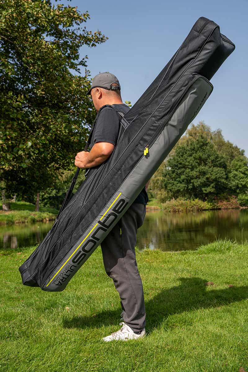 Aquos Ultra Rod Holdall