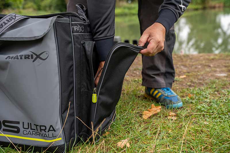 Aquos Ultra Carryall