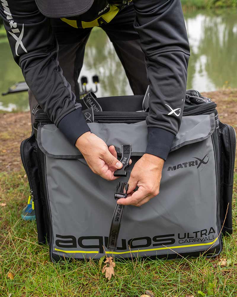 Aquos Ultra Carryall