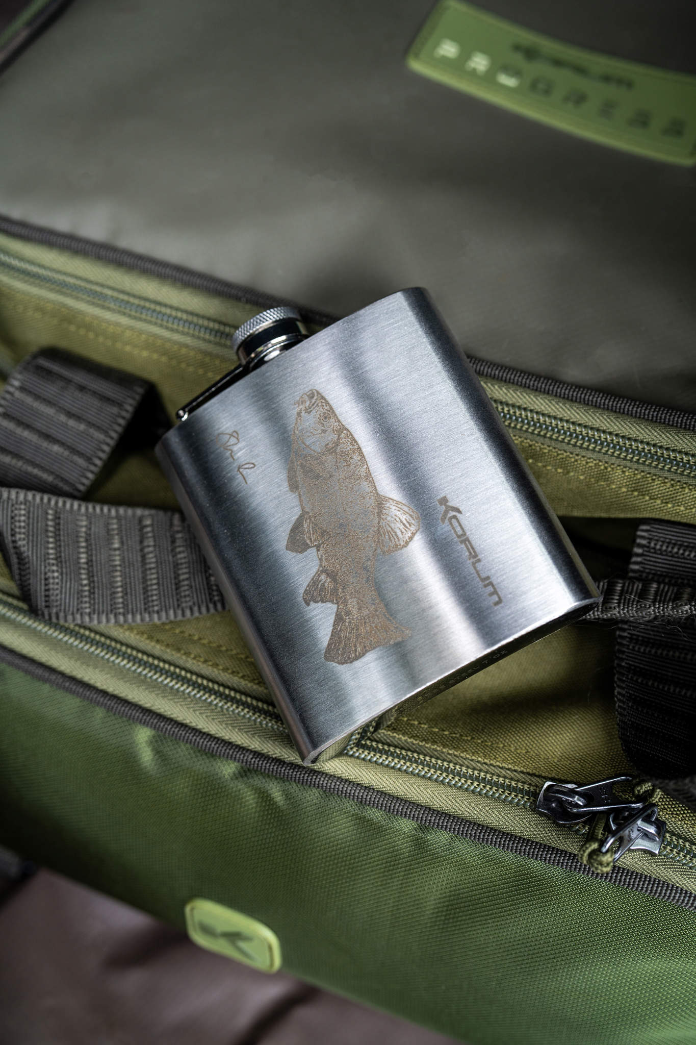 Classic Hip Flask Tench