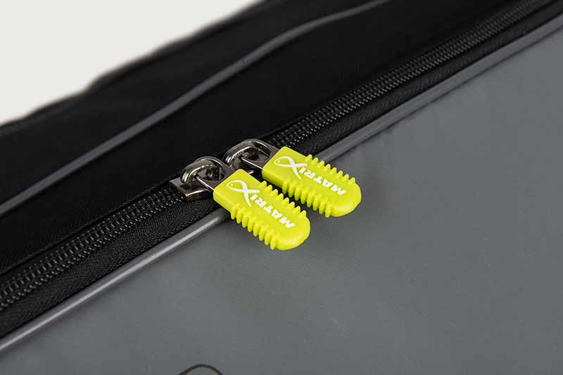 Aquos Ultra Rod Holdall
