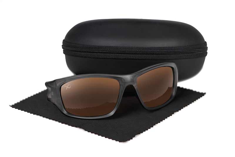 Wraps Polarised Sunglasses