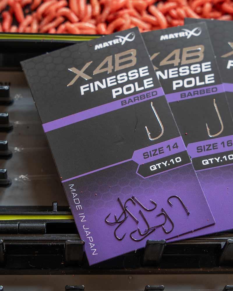 X4B - Finesse Pole Hooks