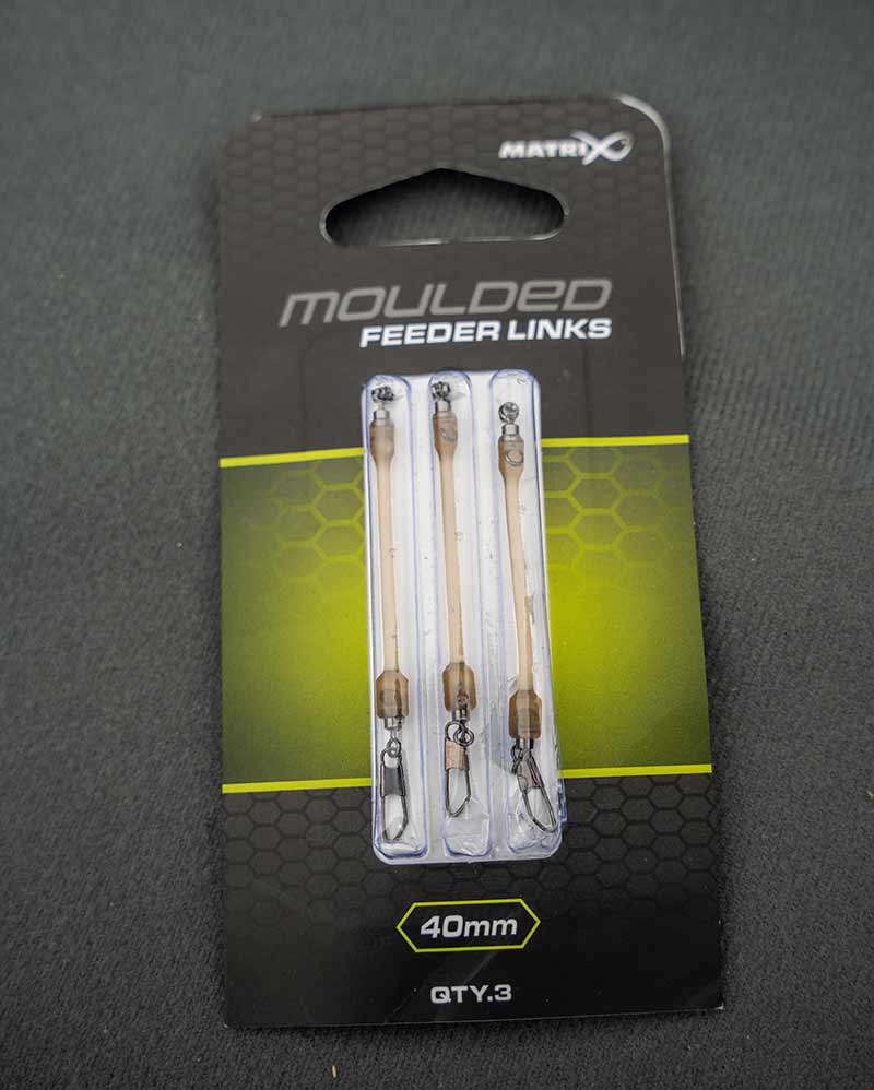 Moulded Feeder Links
