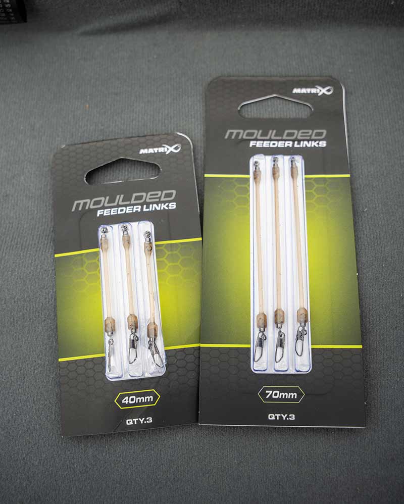 Moulded Feeder Links