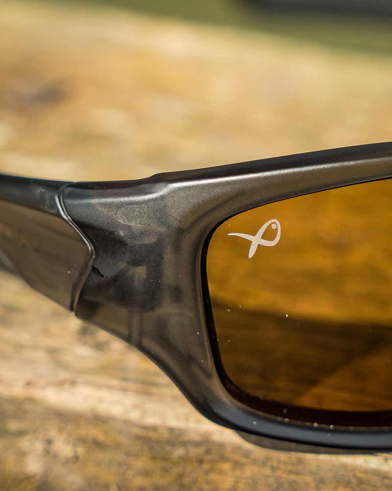 Wraps Polarised Sunglasses