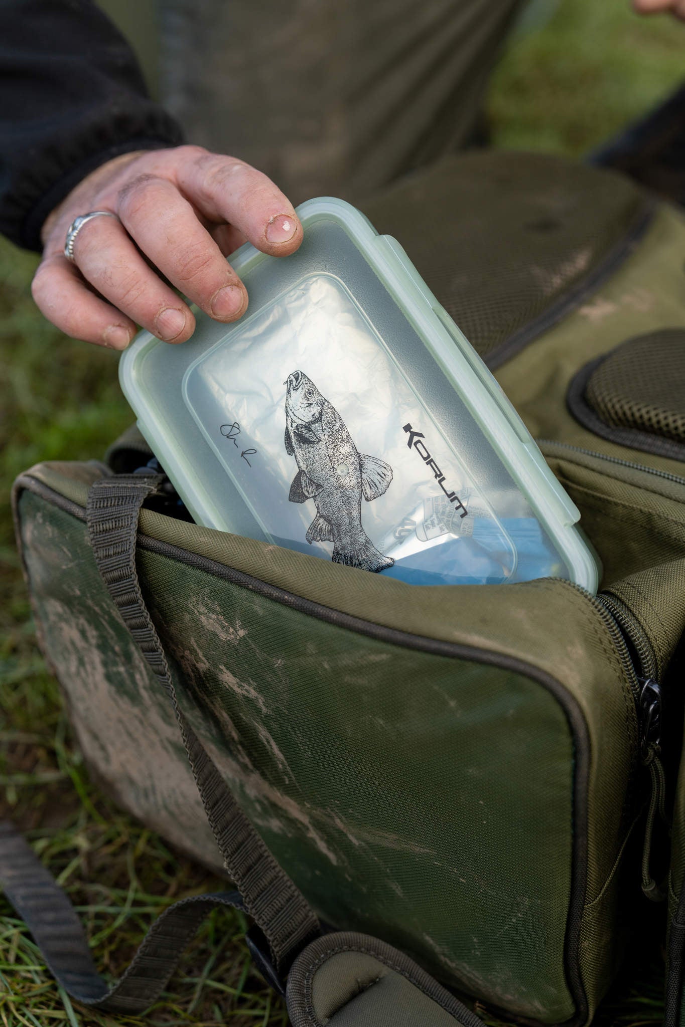 Classic Tench Lunch Box