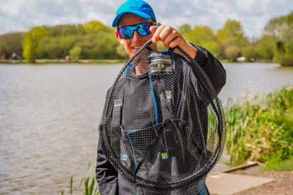 Carbon F1 Latex Landing Net
