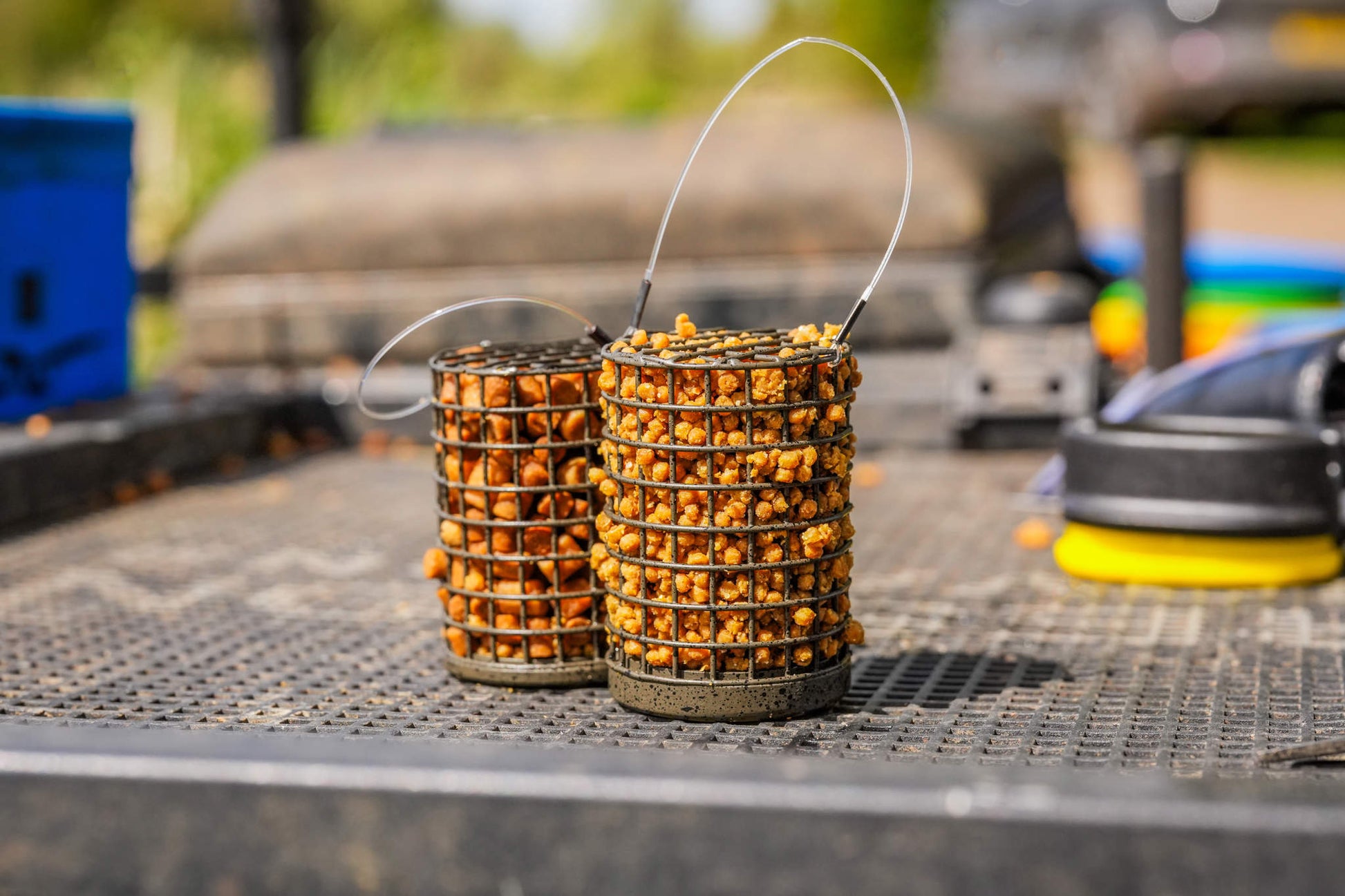 Wire Bait Up Feeder