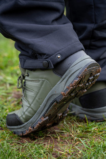 Superseal Walking Shoe