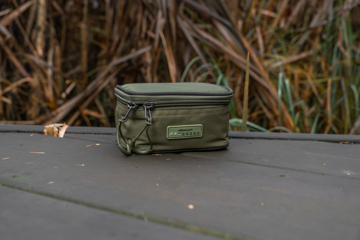 Korum progress tackle pouch