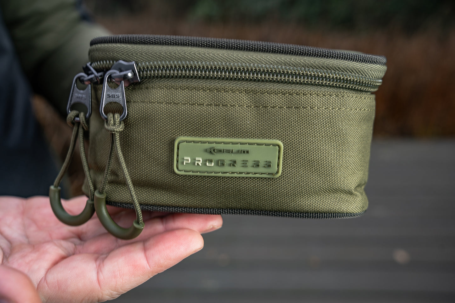 Korum progress tackle pouch