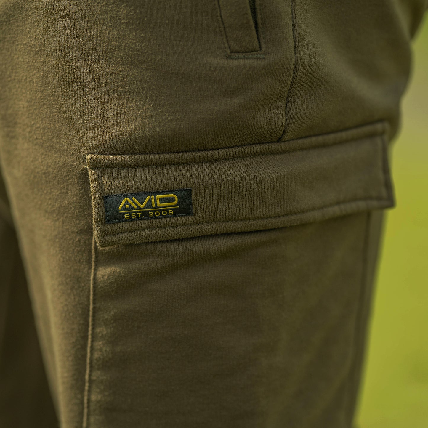 Avid cargo joggers green