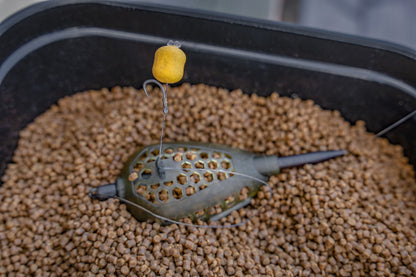 Korum camo grub feeder