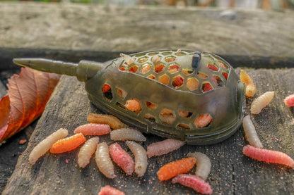 Korum camo grub feeder