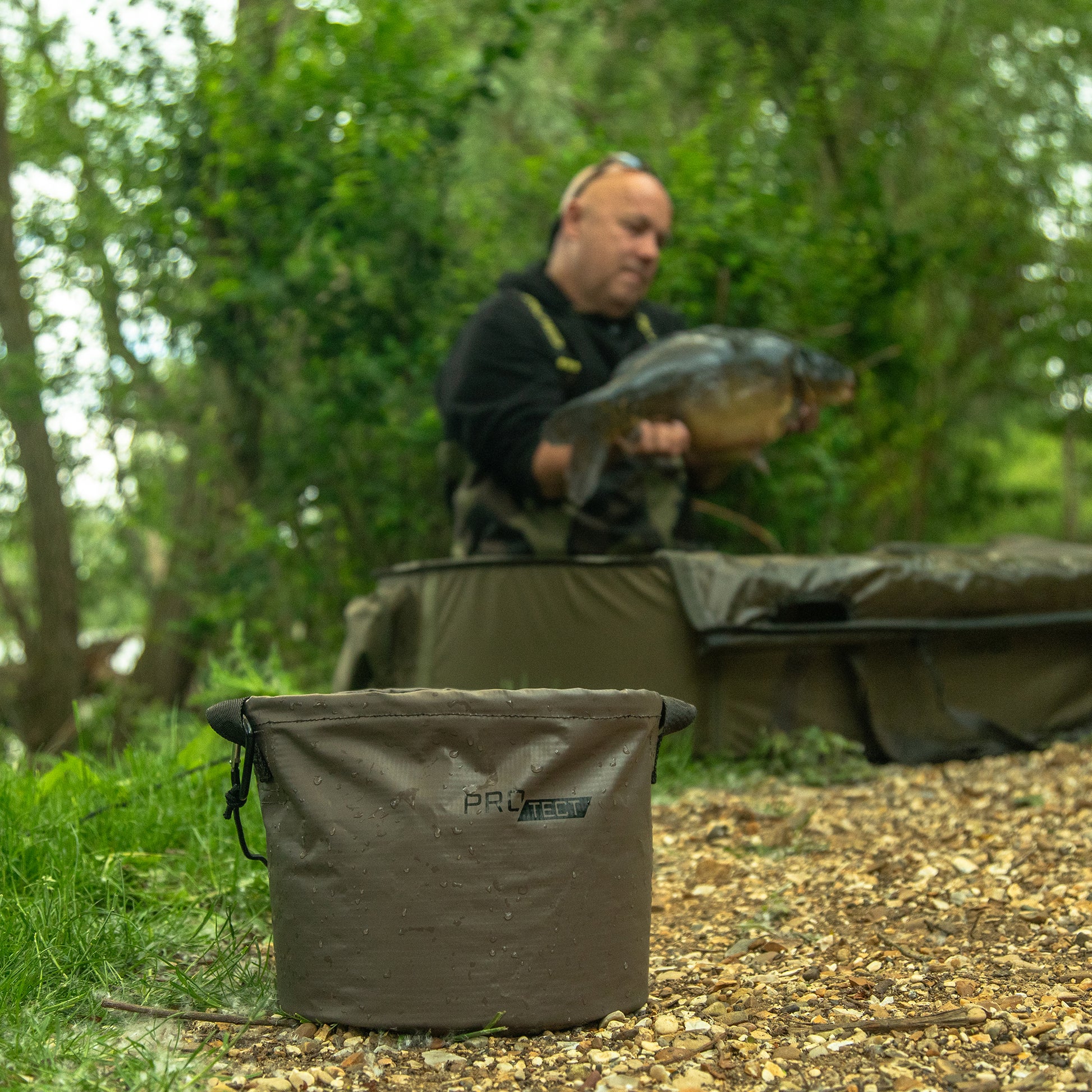 PRO-Tect Water Bucket