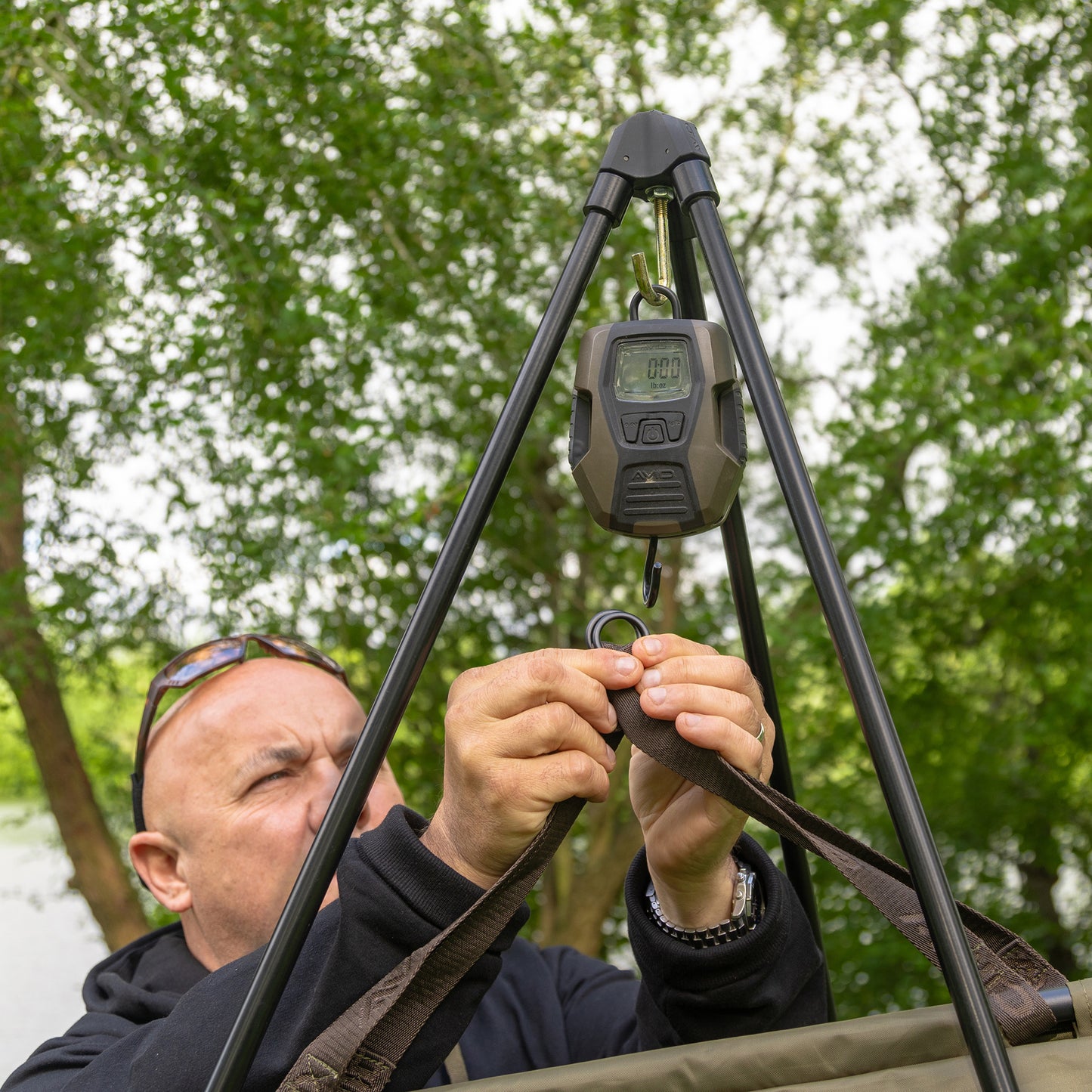 PRO-Tect Deluxe Tripod