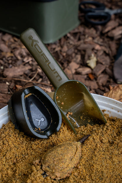 Bait Scoop