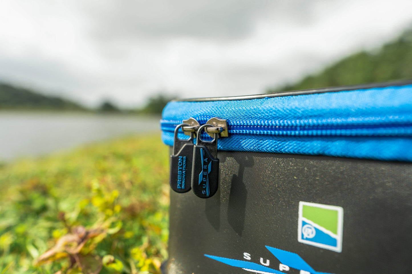 Supera X Small Eva Accessory Case