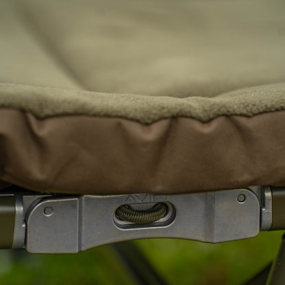 Benchmark Ultra Standard Bed