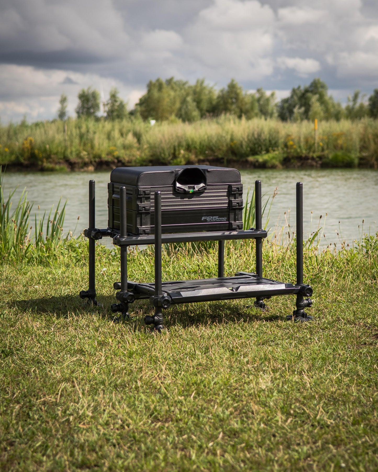 F25 Pro Seatbox
