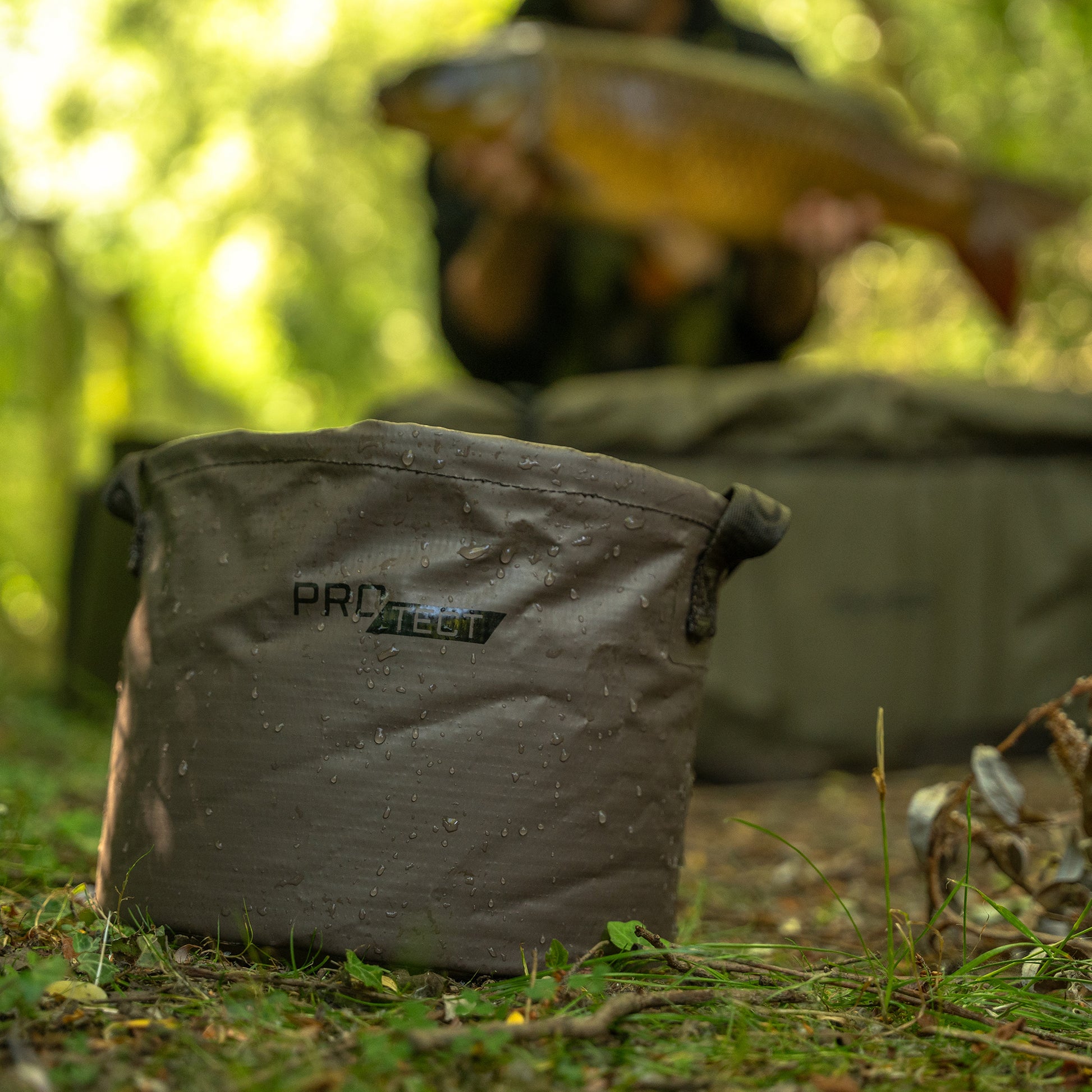 PRO-Tect Water Bucket
