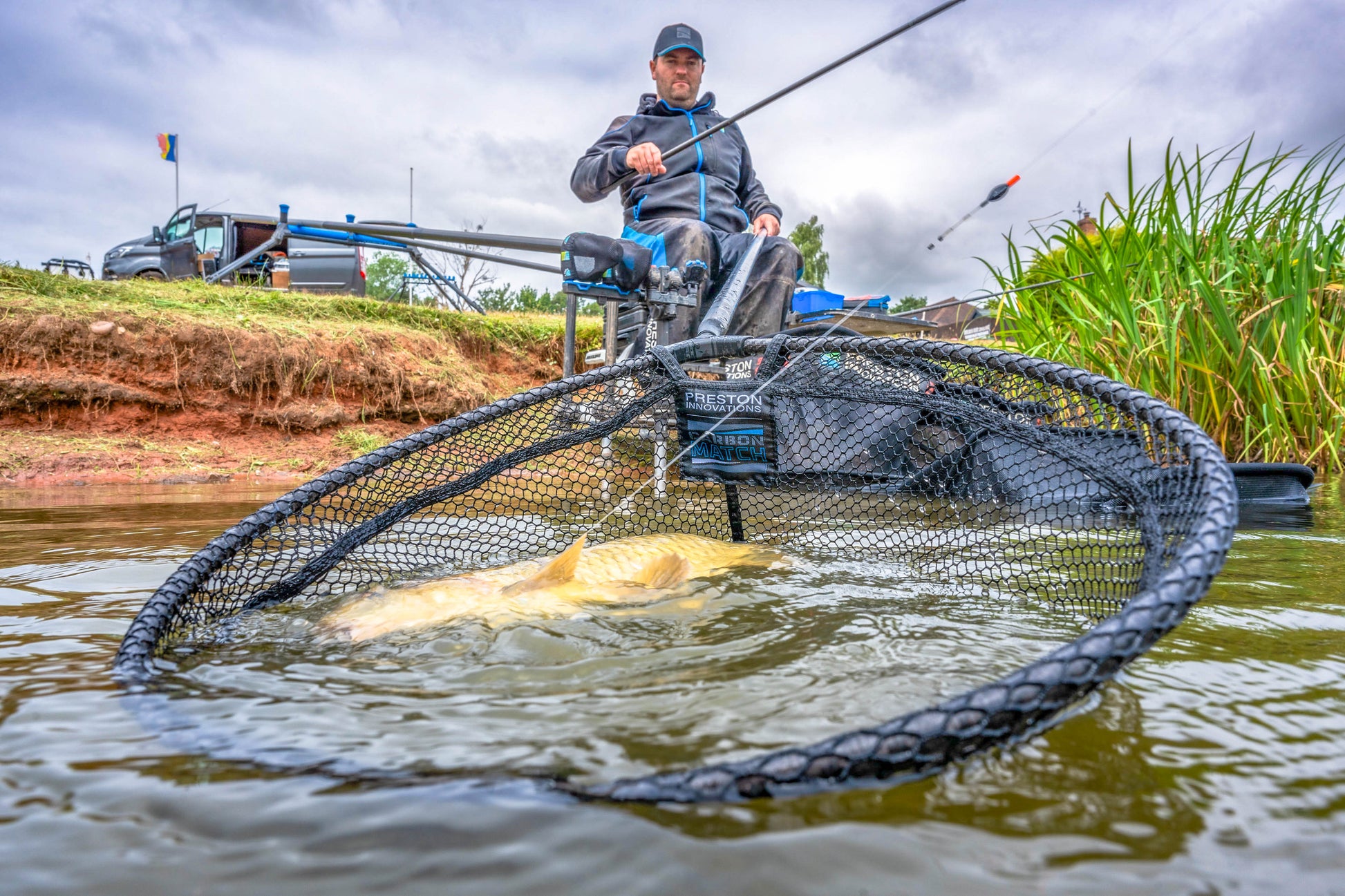 Carbon Match Landing Net