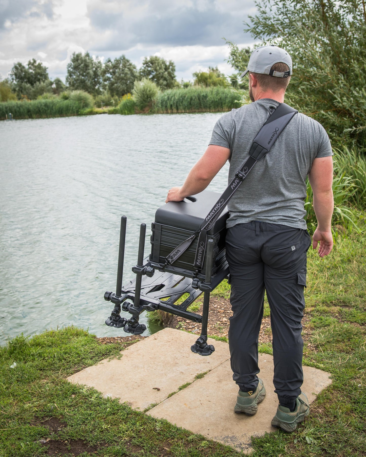 F25 Pro Seatbox