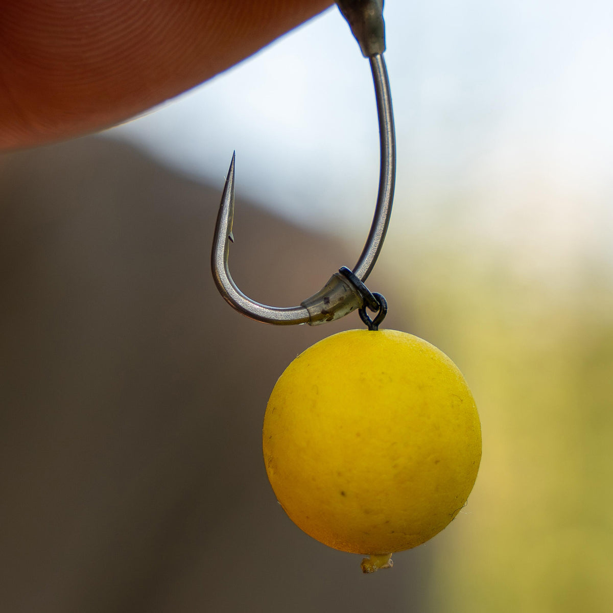 Outline Micro Ringed Hookbait Swivel