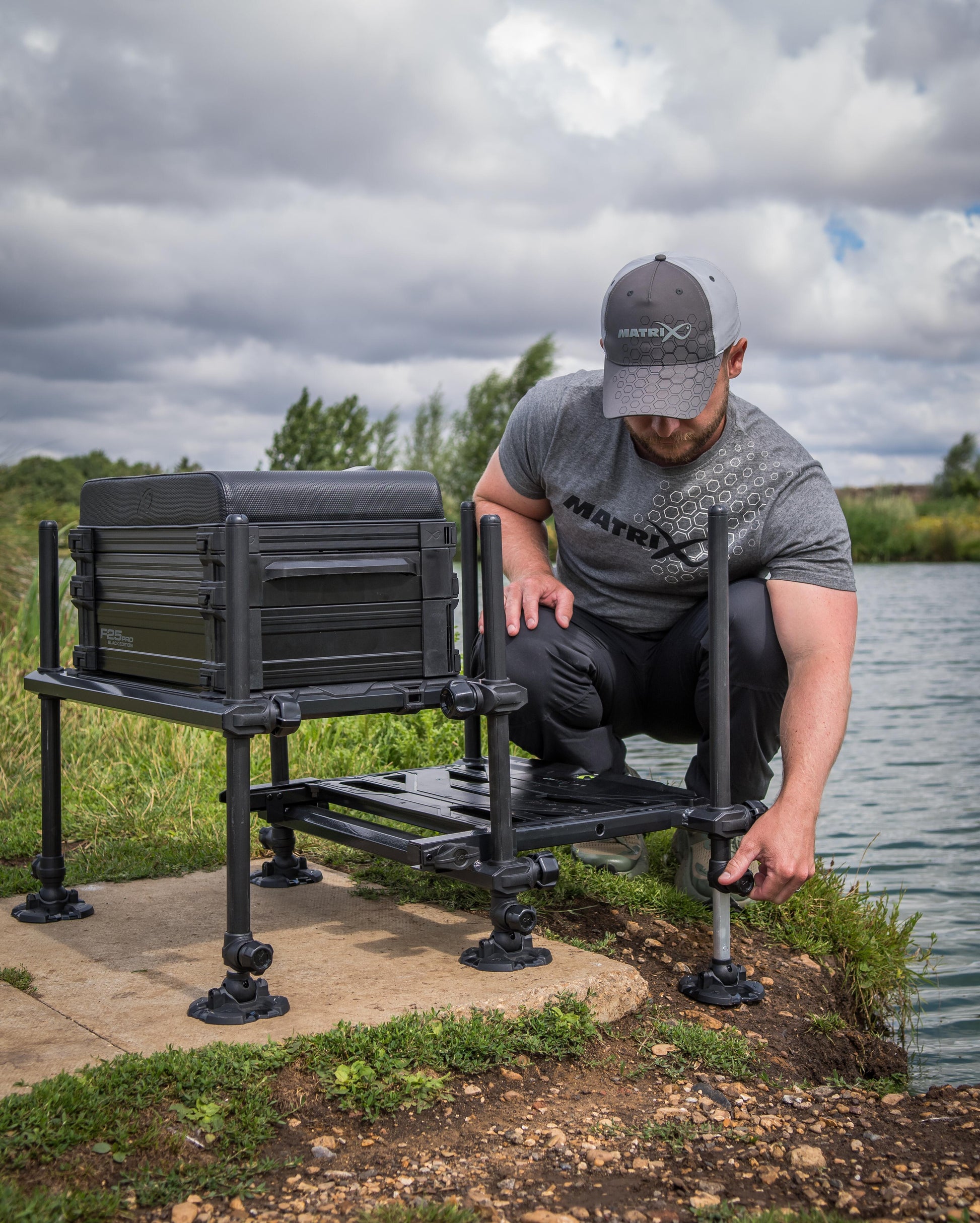 F25 Pro Seatbox