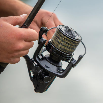 Revolve 8000FD Reel