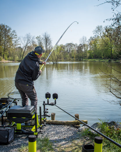 Torque Carp Power Pole